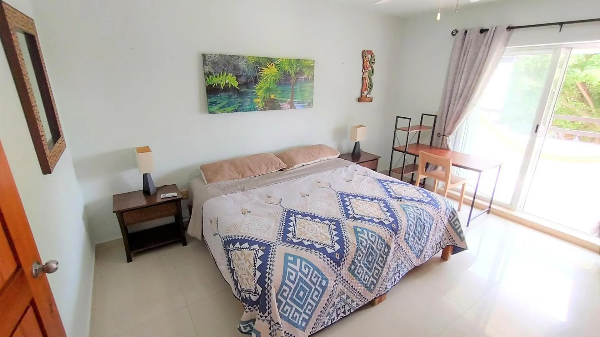 Private Rooms In A Hotel-Type Apartment - Super Located Puerto Aventuras
