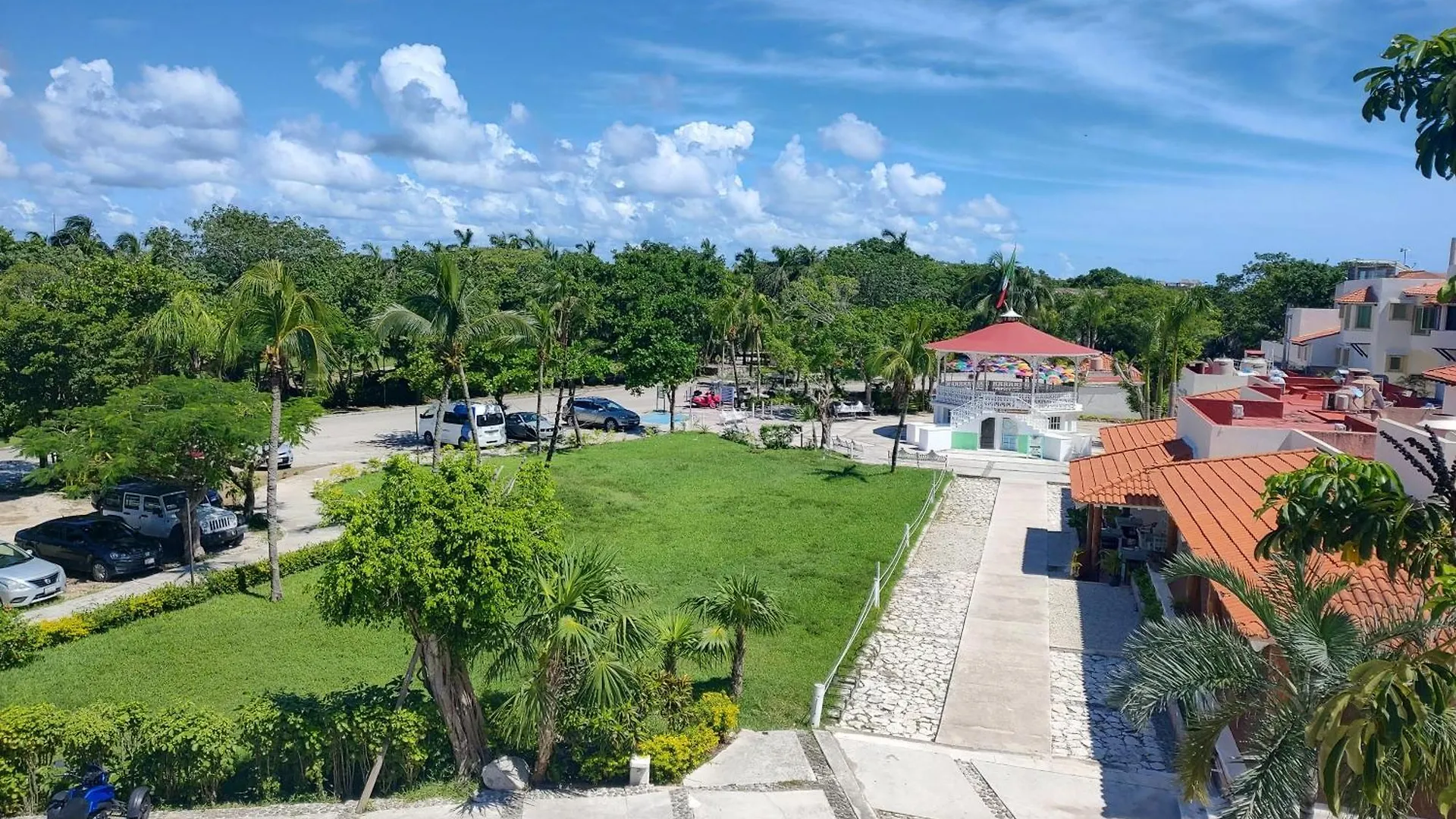 Private Rooms In A Hotel-Type Apartment - Super Located Puerto Aventuras Mexico